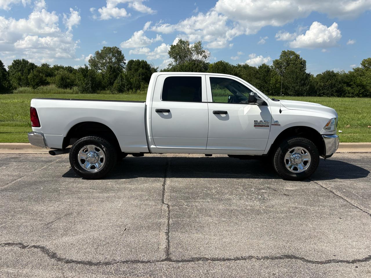 RAM 2500 4WD Crew Cab 149" Tradesman 2015
