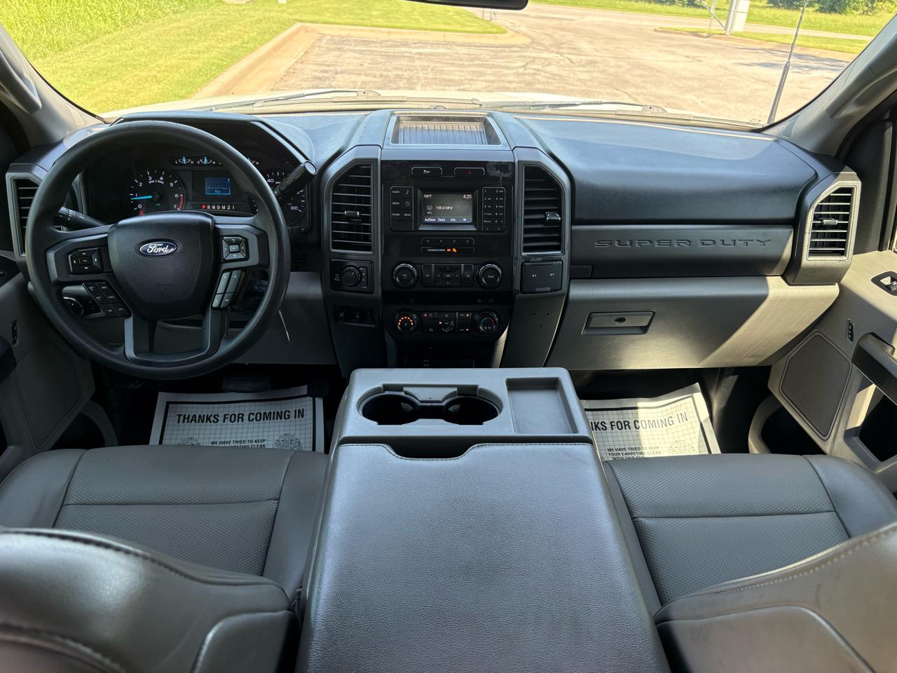 Ford Super Duty F-250 SRW XL 4WD Crew Cab 8' Box 2019