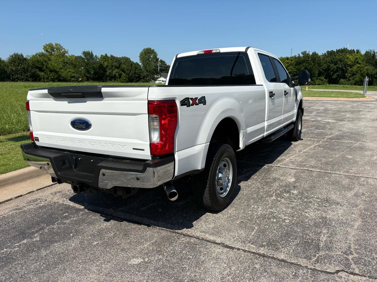 Ford Super Duty F-250 SRW XL 4WD Crew Cab 8' Box 2019