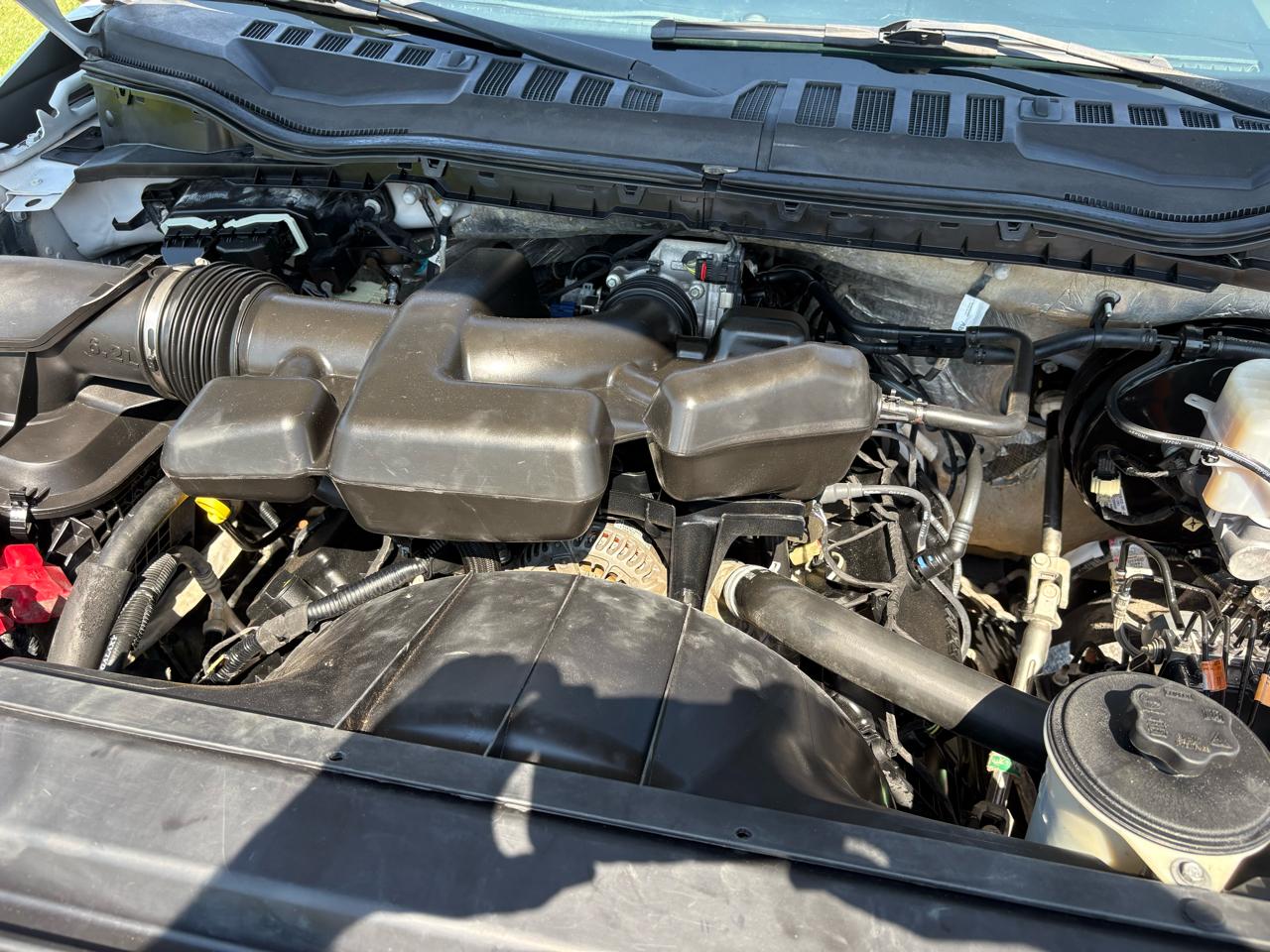Ford Super Duty F-250 SRW XL 4WD Crew Cab 8' Box 2019