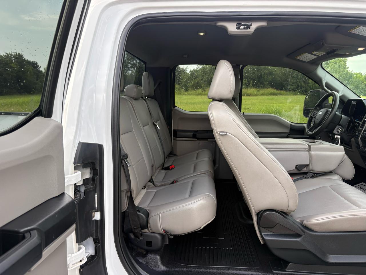 Ford Super Duty F-250 SRW XL 4WD SuperCab 8' Box 2021