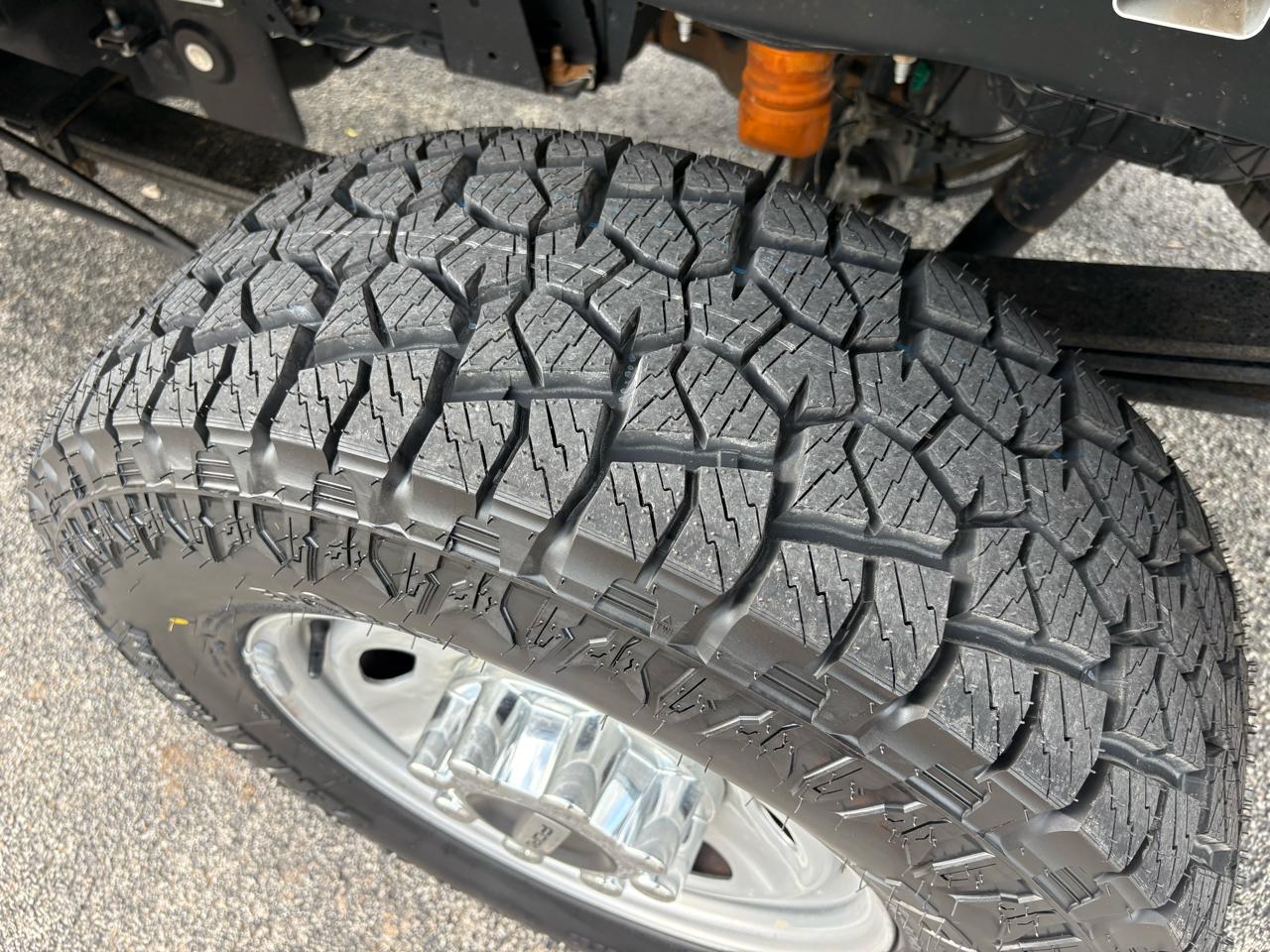 Ford Super Duty F-250 SRW XL 4WD SuperCab 8' Box 2021