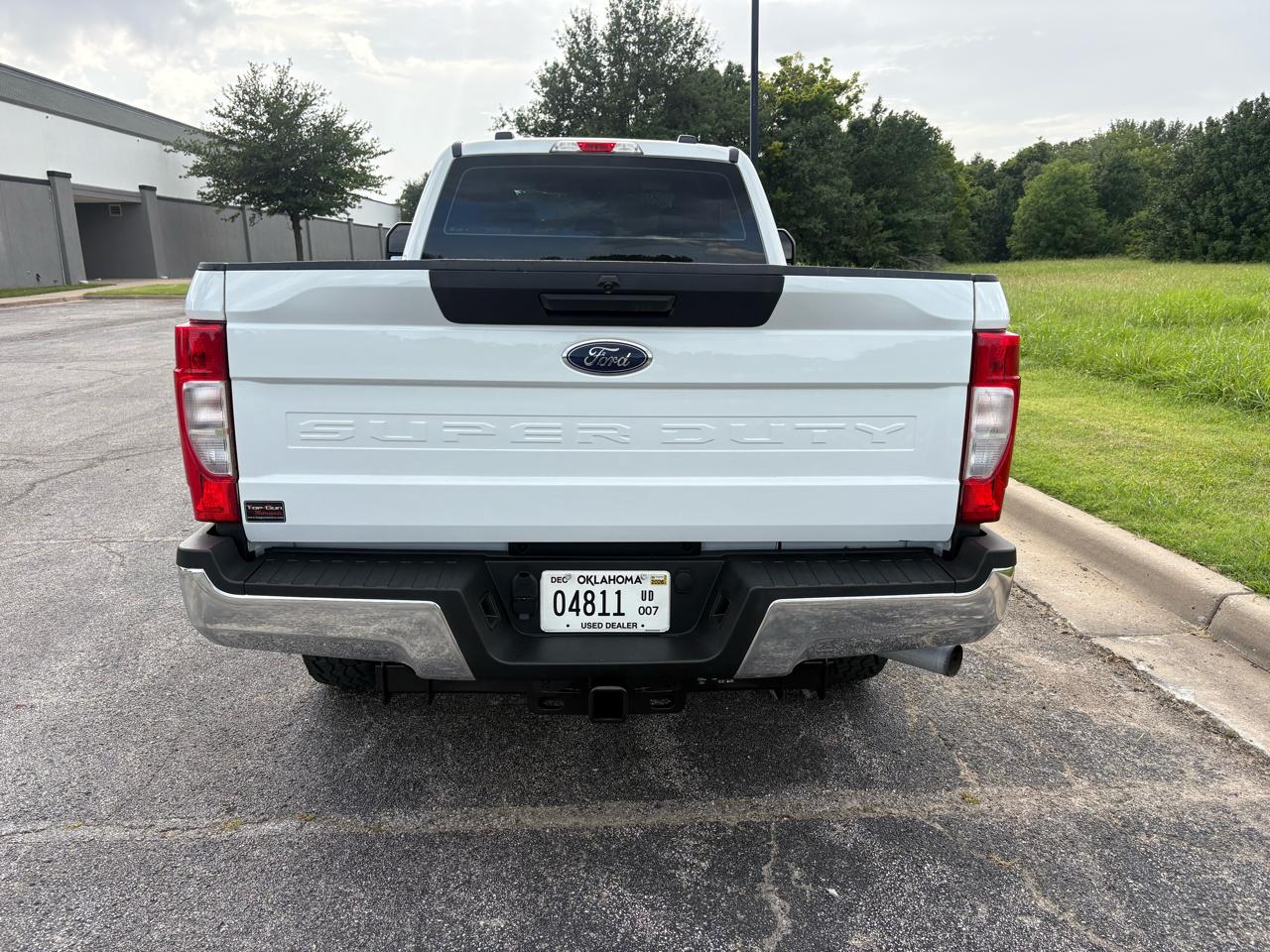 Ford Super Duty F-250 SRW XL 4WD SuperCab 8' Box 2021