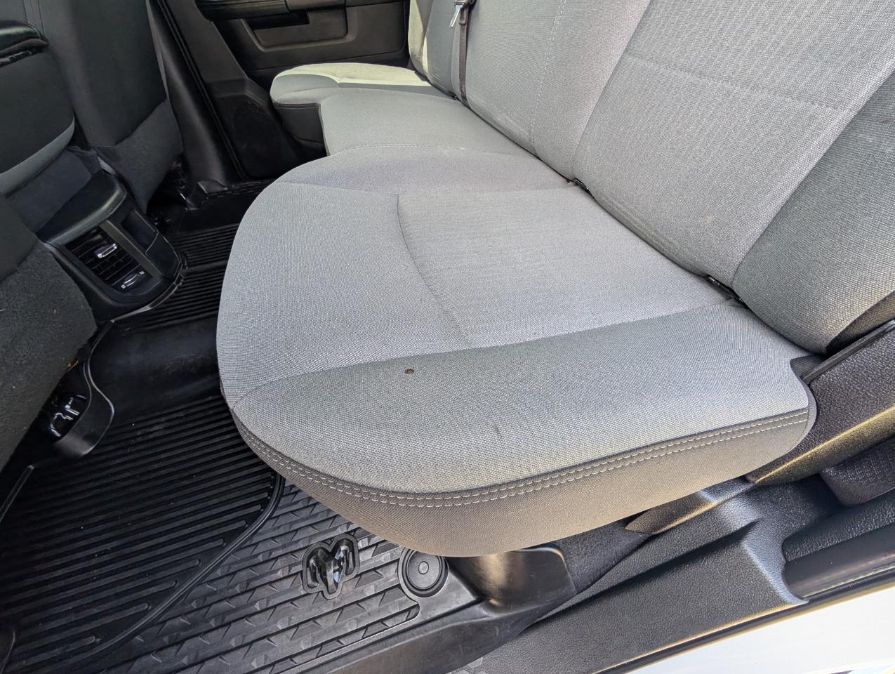 RAM 2500 Big Horn 4x4 Crew Cab 6'4" Box 2020