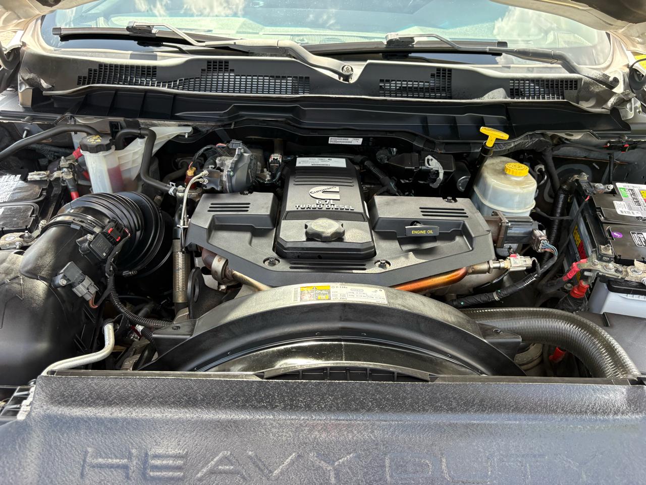 RAM 3500 SLT 4x4 Crew Cab 8' Box 2018