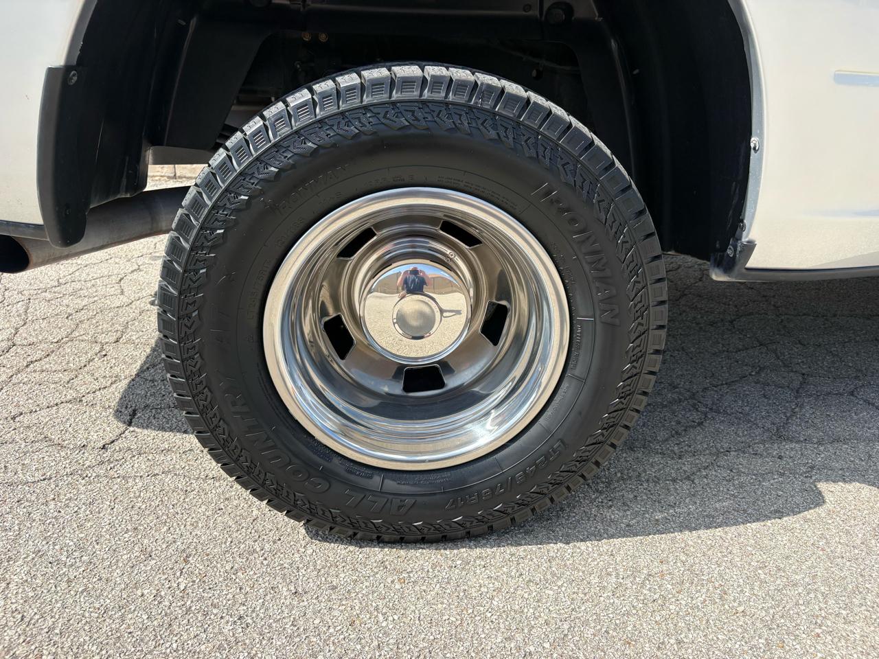 RAM 3500 SLT 4x4 Crew Cab 8' Box 2018