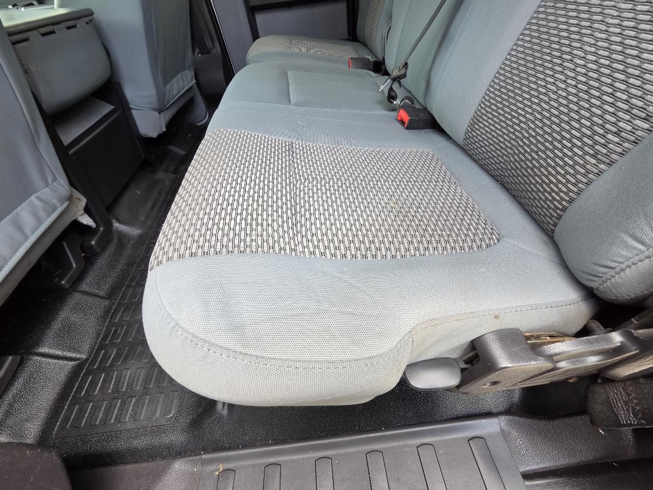 Ford Super Duty F-250 SRW 4WD Crew Cab 156" XL 2016