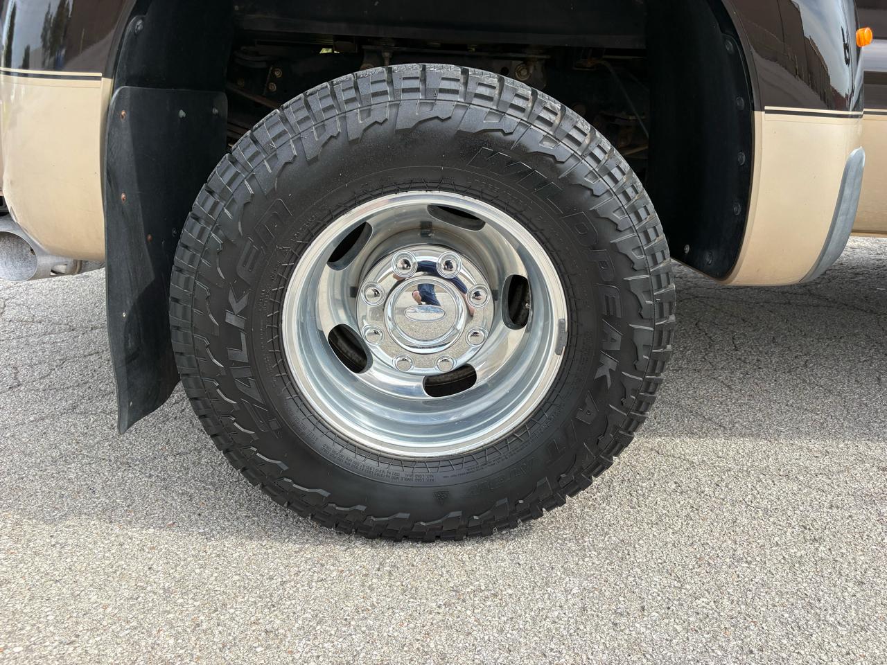 Ford Super Duty F-350 DRW 4WD Crew Cab 172" Lariat 2013