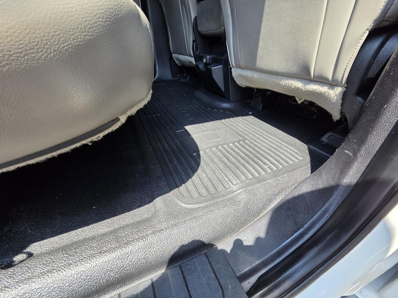 Ford Super Duty F-250 SRW XL 4WD Crew Cab 8' Box 2019