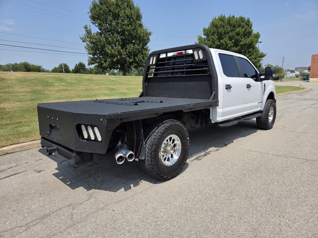 Ford Super Duty F-250 SRW XL 4WD Crew Cab 8' Box 2019
