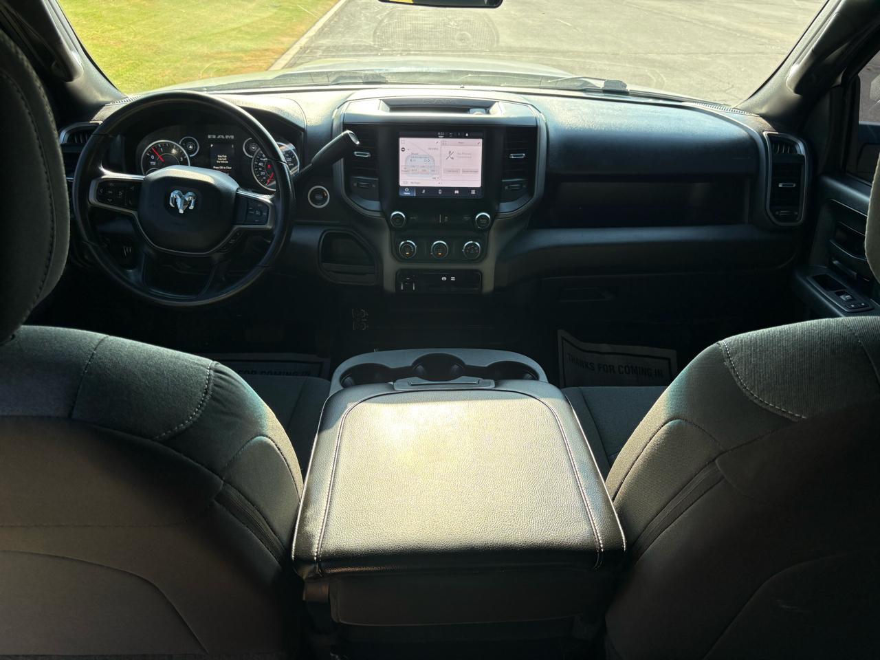 RAM 2500 Tradesman 4x4 Crew Cab 6'4" Box 2023