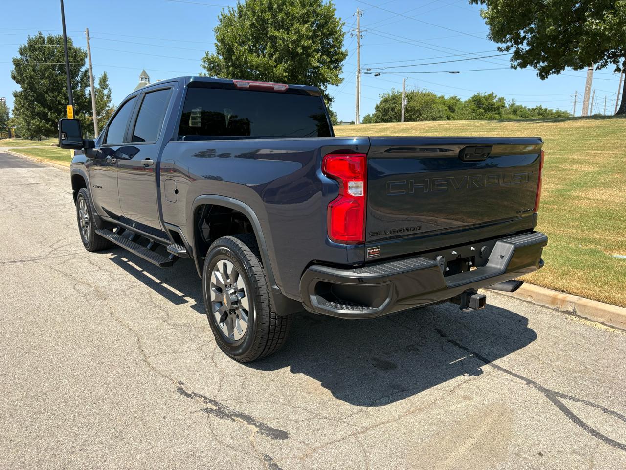 Chevrolet Silverado 2500HD 4WD Crew Cab 159" Custom 2021