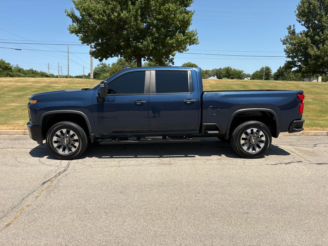 Chevrolet Silverado 2500HD 4WD Crew Cab 159" Custom 2021