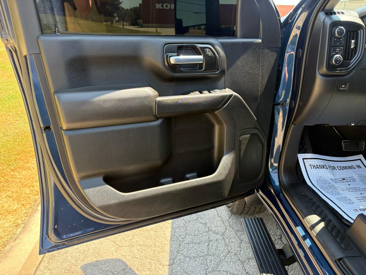 Chevrolet Silverado 2500HD 4WD Crew Cab 159" Custom 2021