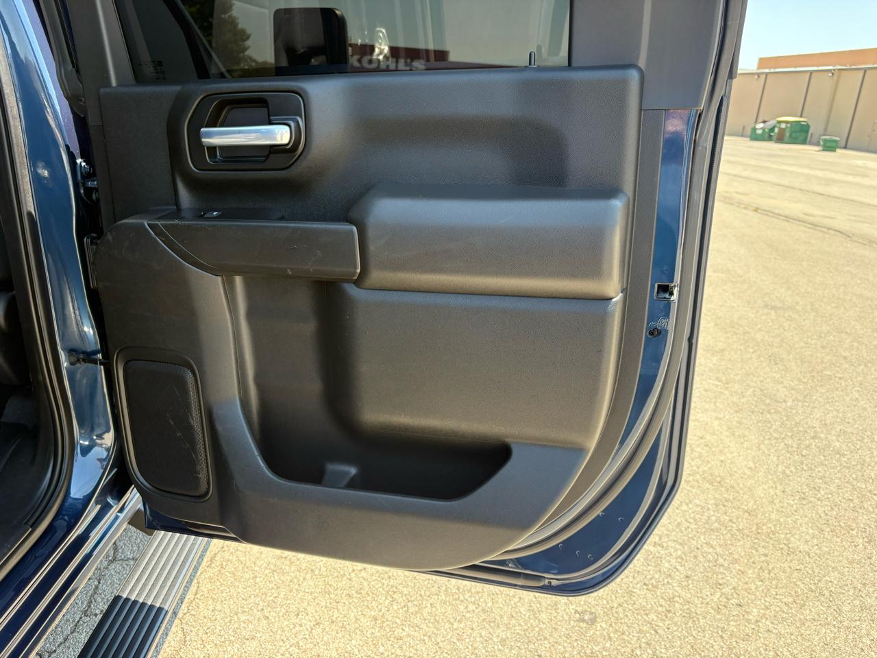 Chevrolet Silverado 2500HD 4WD Crew Cab 159" Custom 2021