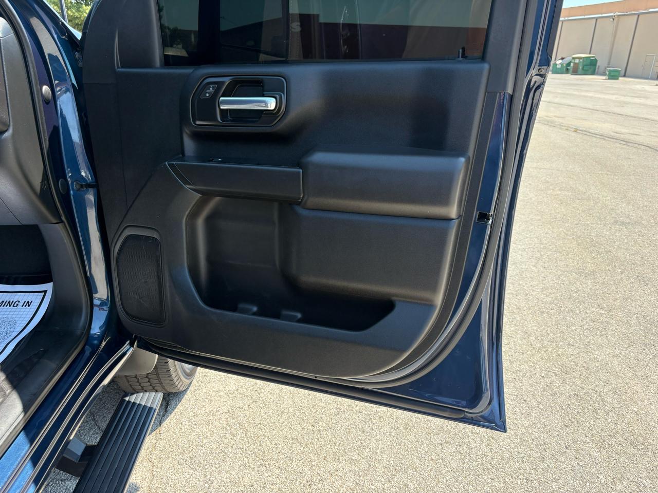 Chevrolet Silverado 2500HD 4WD Crew Cab 159" Custom 2021