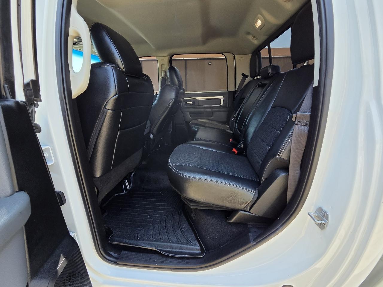 RAM 2500 Big Horn 4x4 Crew Cab 6'4" Box 2018