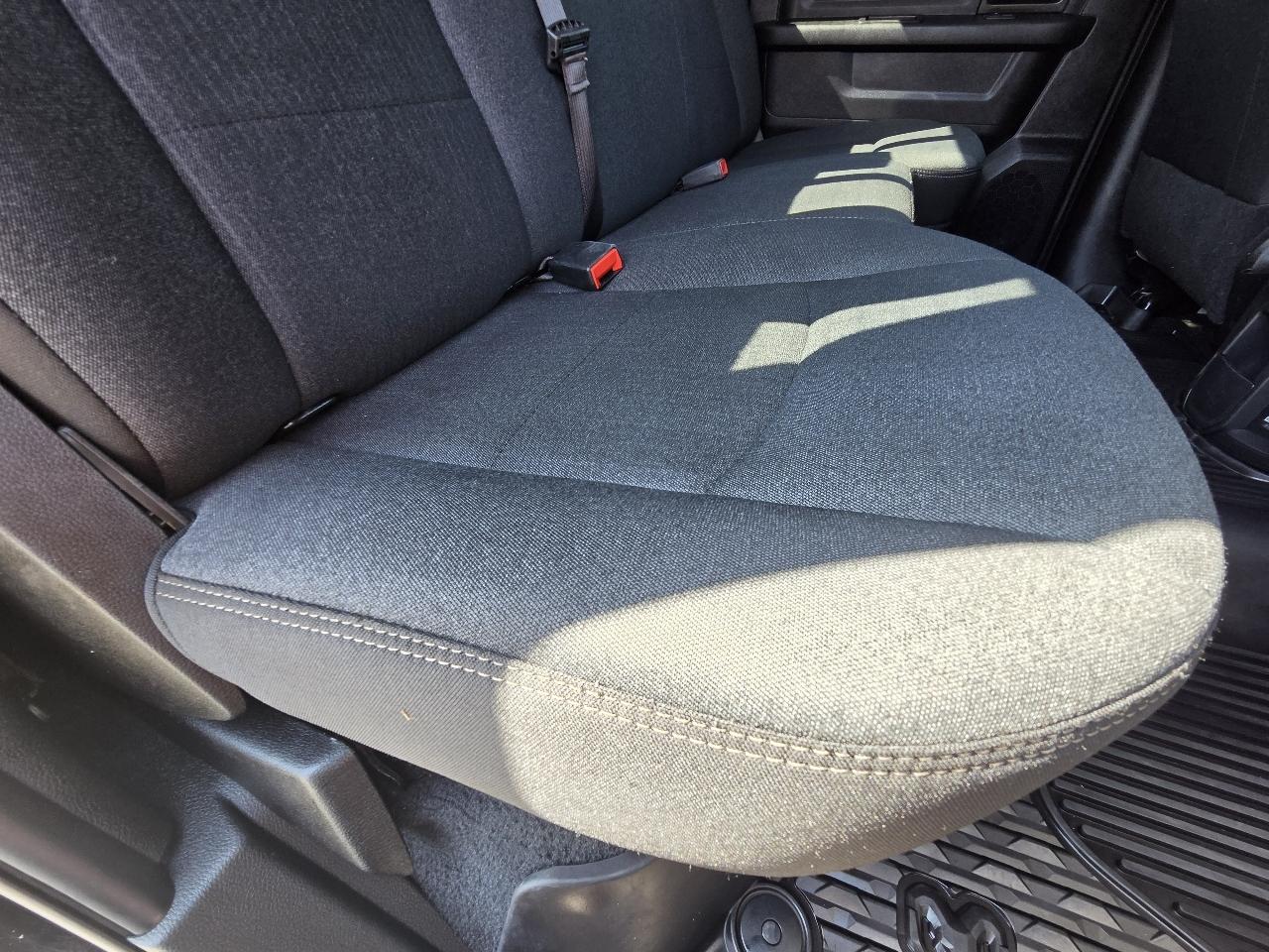 RAM 2500 Tradesman 4x4 Crew Cab 6'4" Box 2019
