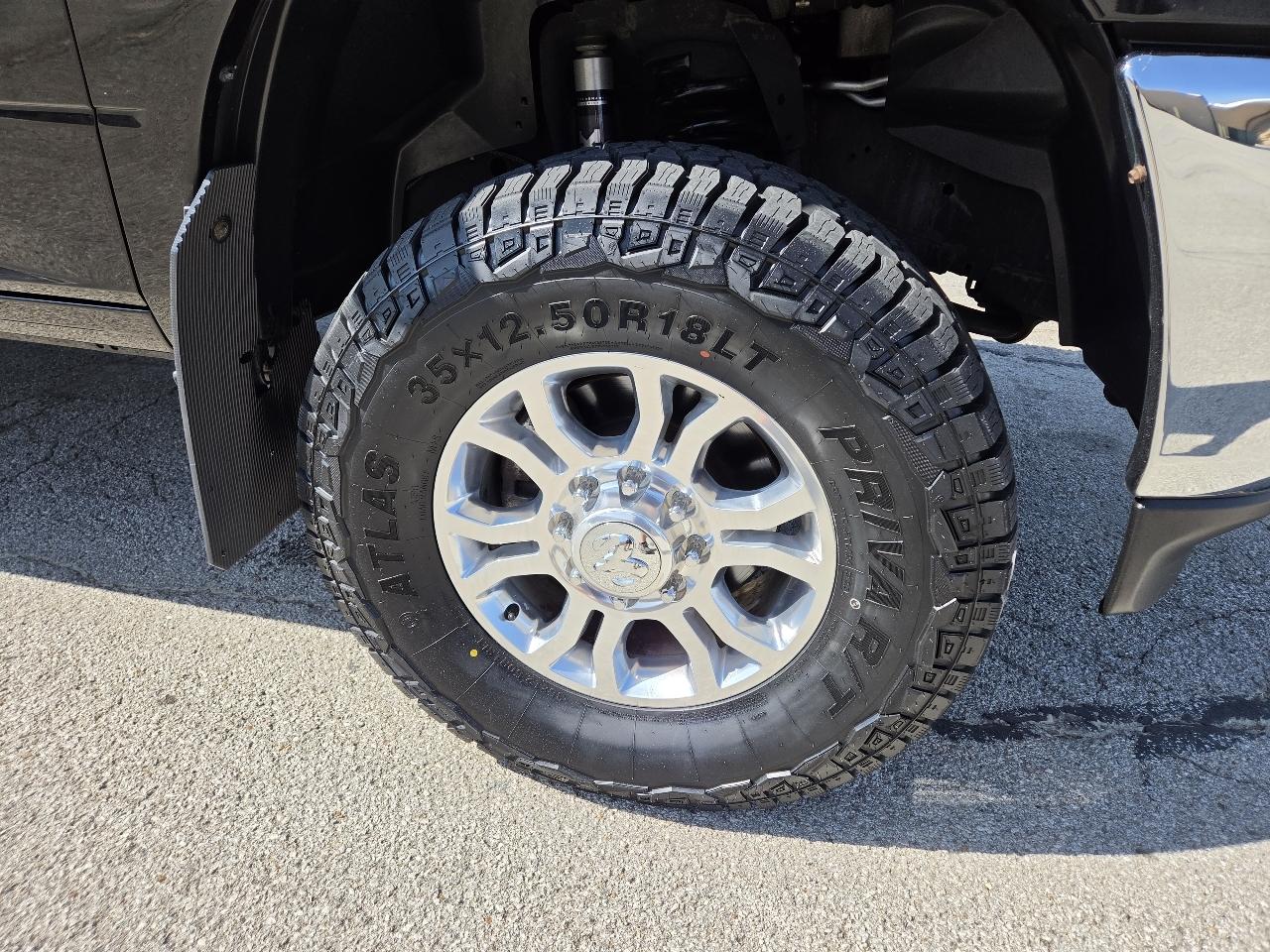 RAM 2500 Tradesman 4x4 Crew Cab 6'4" Box 2019