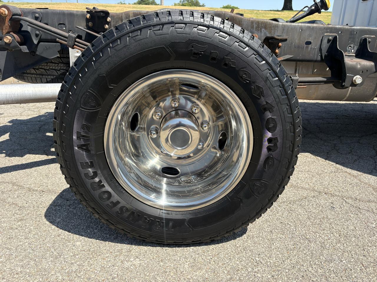 Ford Super Duty F-350 DRW 4WD SuperCab 158" XL 2015