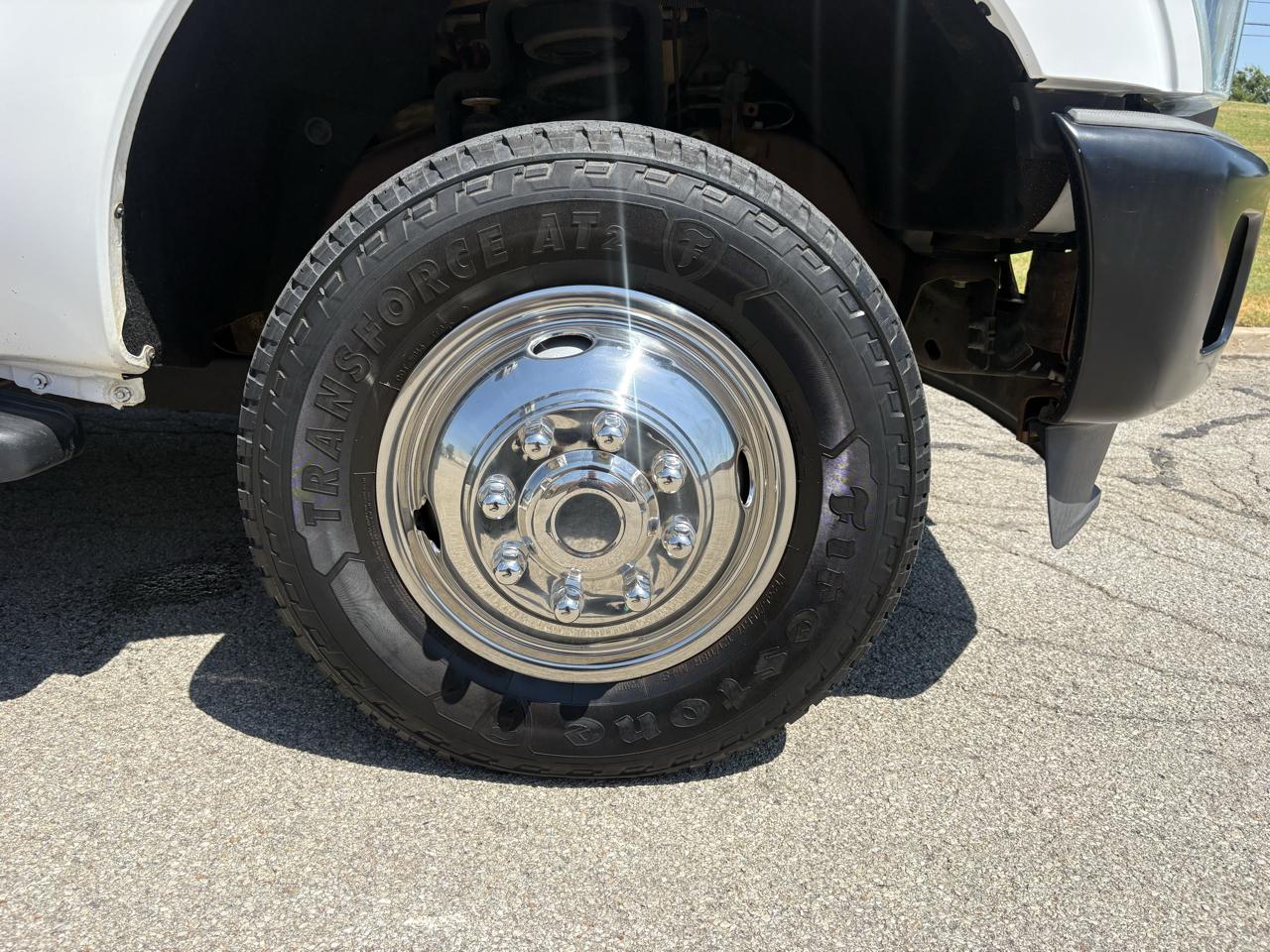 Ford Super Duty F-350 DRW 4WD SuperCab 158" XL 2015