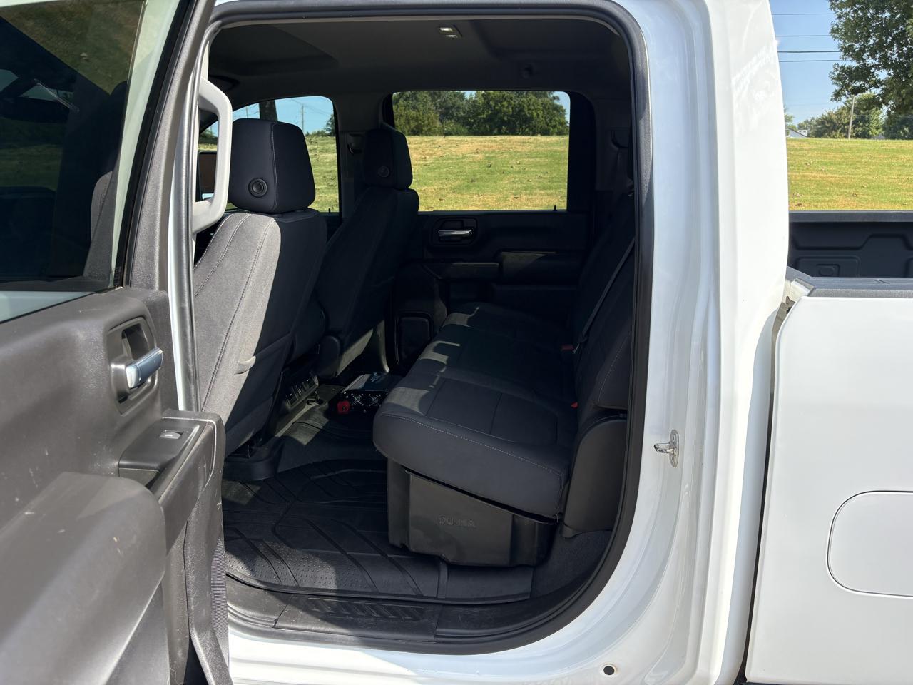 Chevrolet Silverado 2500HD 4WD Crew Cab 159" LT 2023