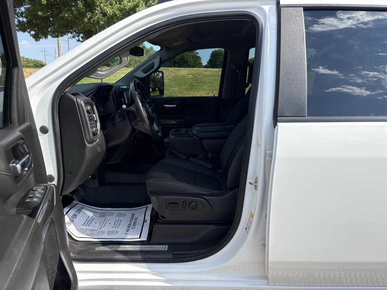 Chevrolet Silverado 2500HD 4WD Crew Cab 159" LT 2023