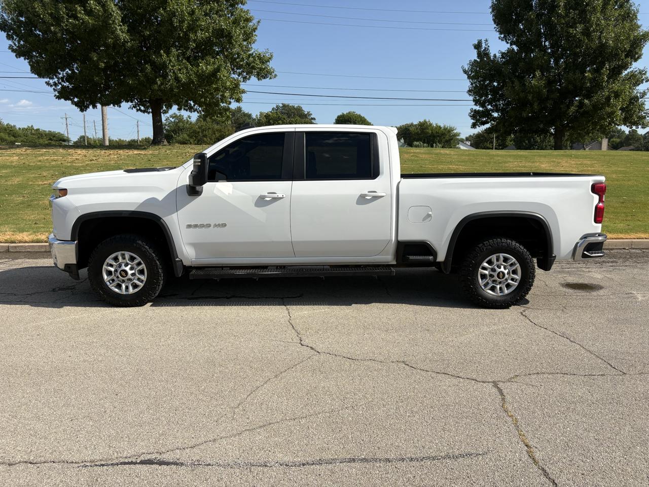 Chevrolet Silverado 2500HD 4WD Crew Cab 159" LT 2023