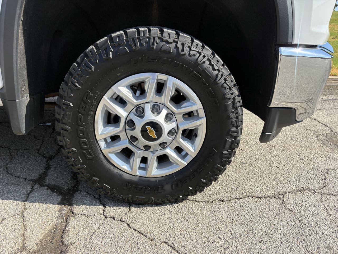 Chevrolet Silverado 2500HD 4WD Crew Cab 159" LT 2023