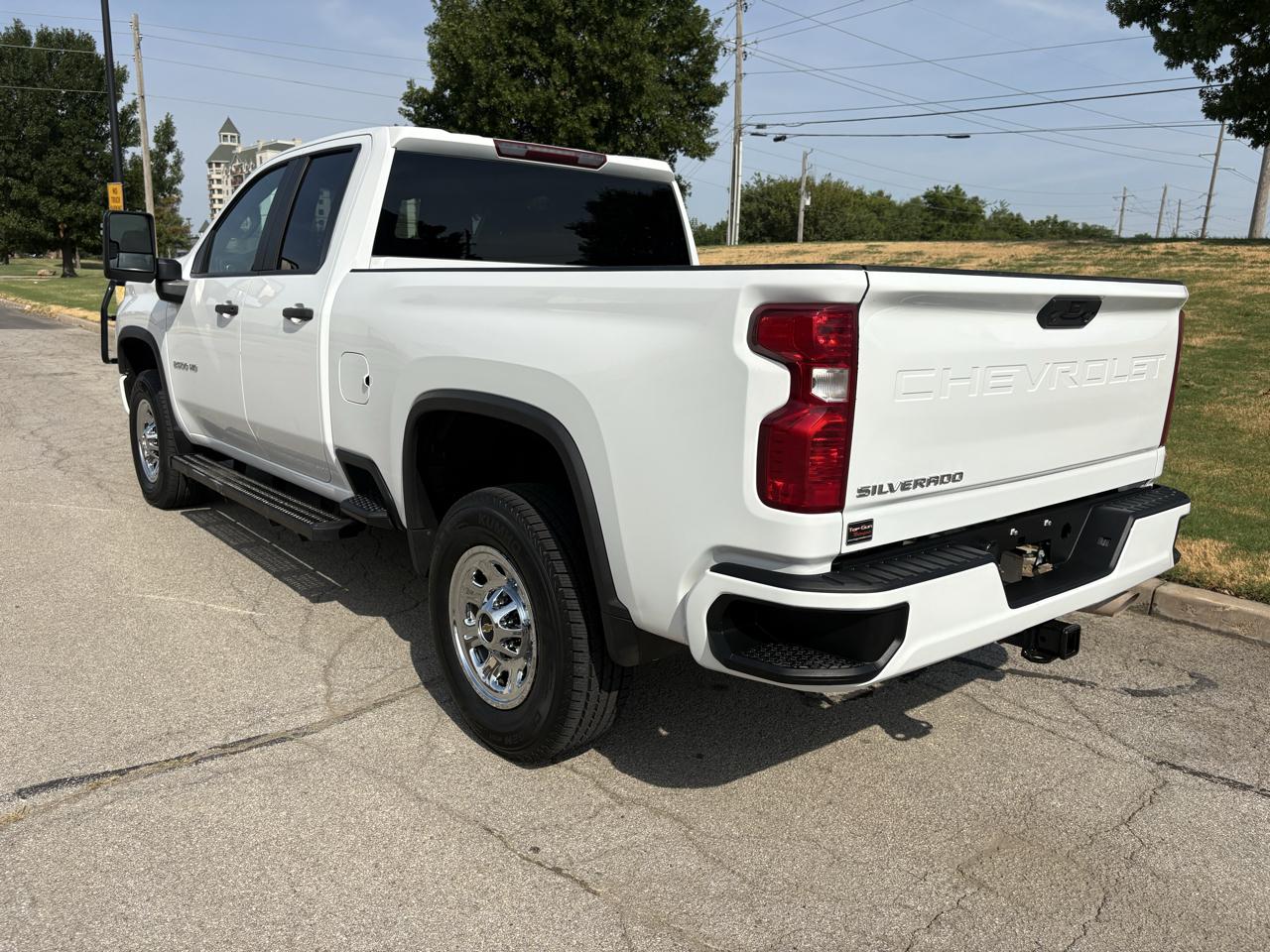 Chevrolet Silverado 2500HD 4WD Double Cab 149" Work Truck 2022