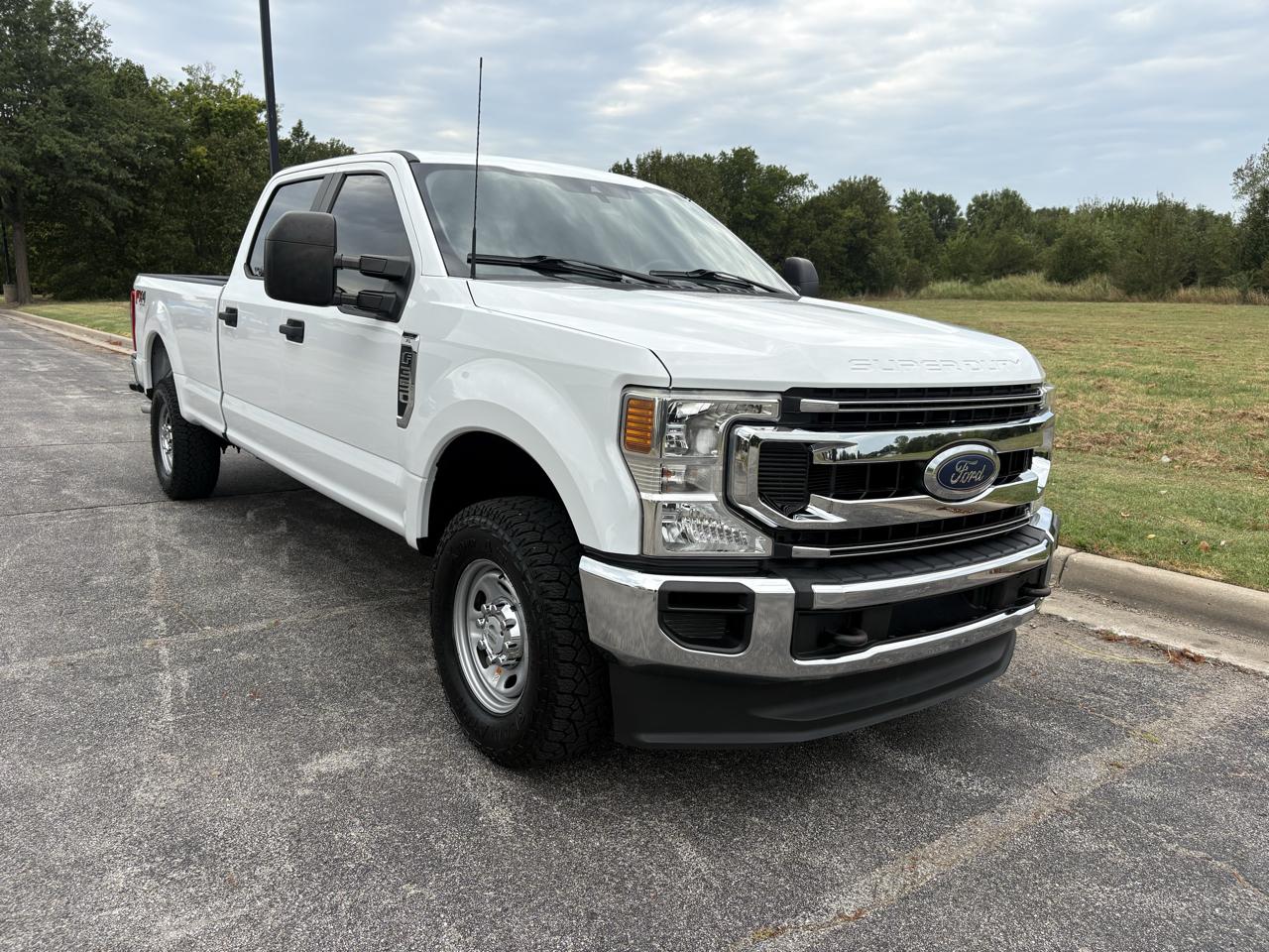Ford Super Duty F-350 SRW XL 4WD Crew Cab 8' Box 2021