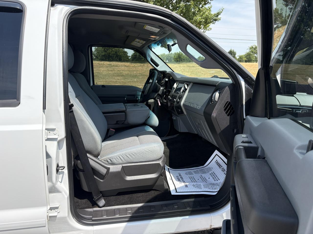 Ford Super Duty F-250 SRW 4WD Crew Cab 156" XLT 2016