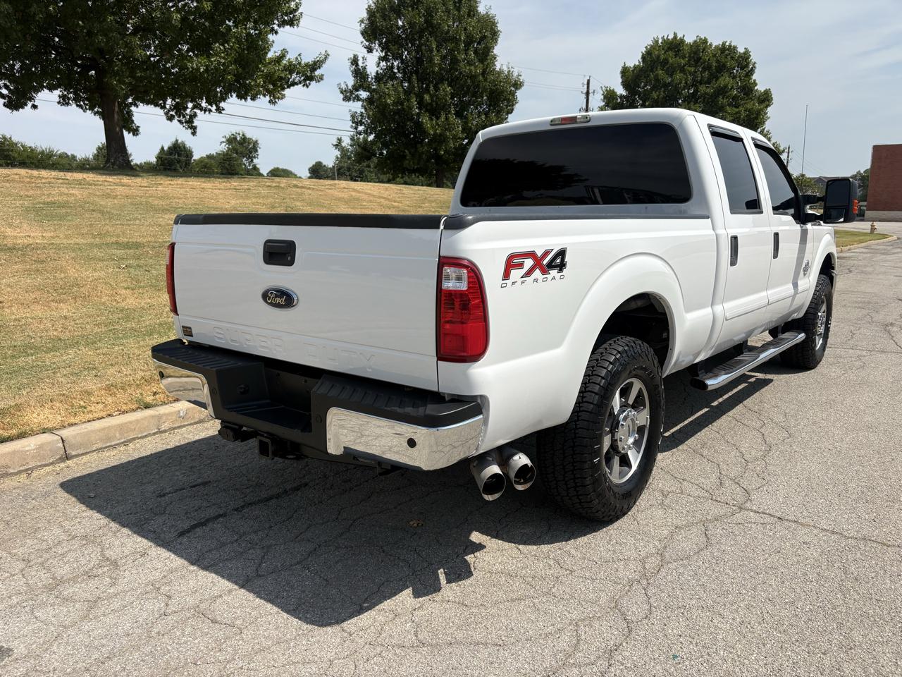 Ford Super Duty F-250 SRW 4WD Crew Cab 156" XLT 2016