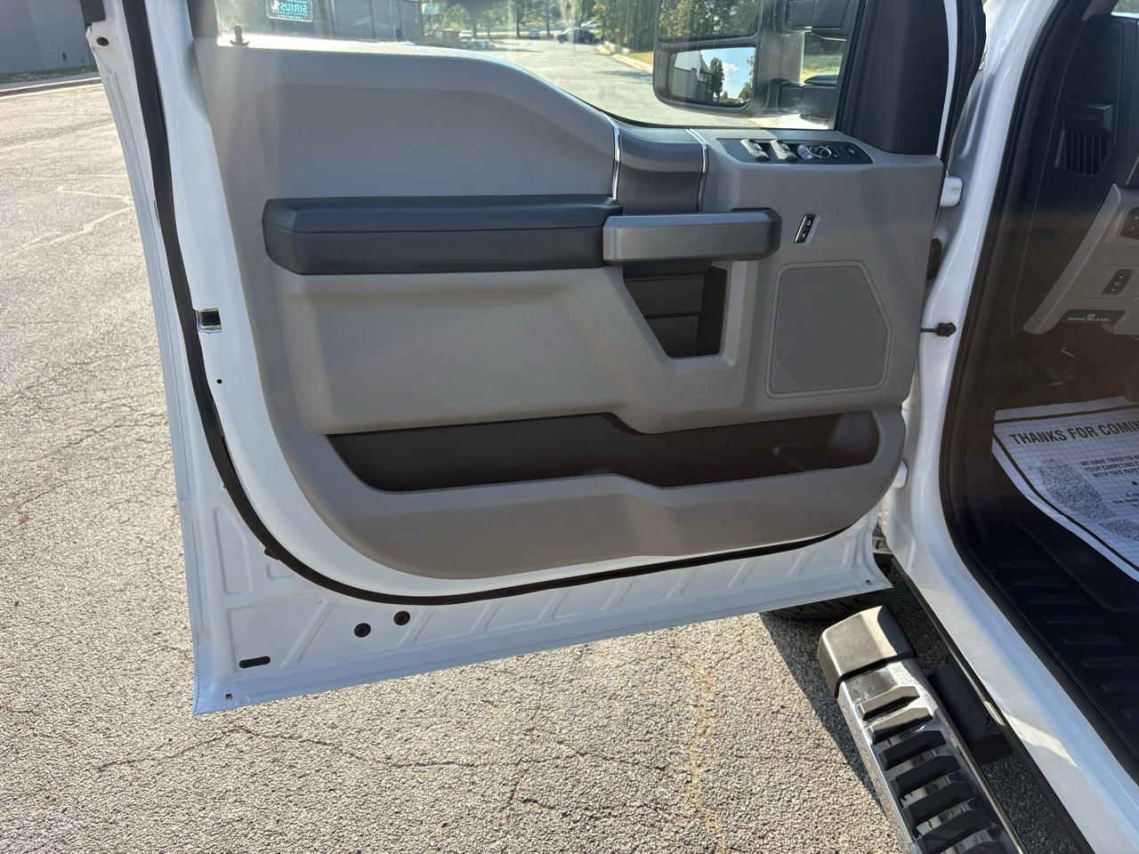Ford Super Duty F-250 SRW XLT 4WD Crew Cab 6.75' Box 2018