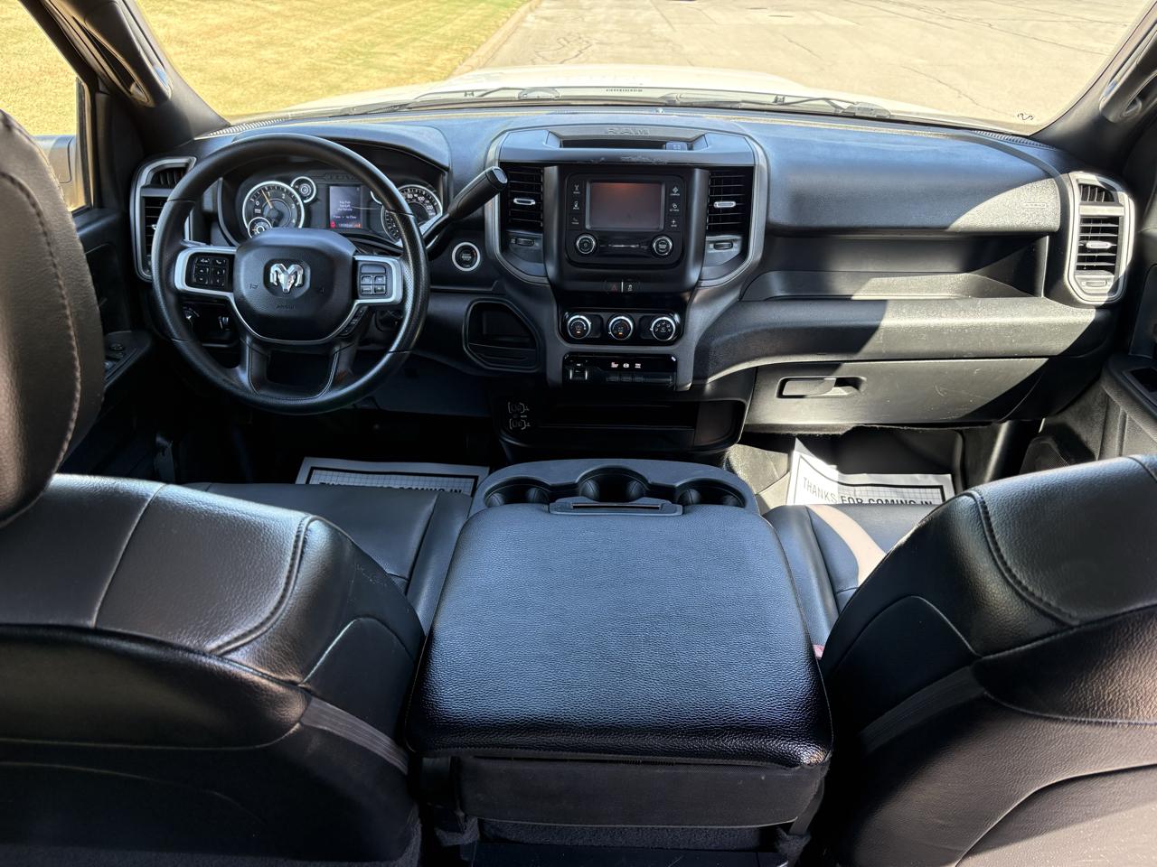 RAM 3500 Tradesman 4x4 Crew Cab 8' Box 2022