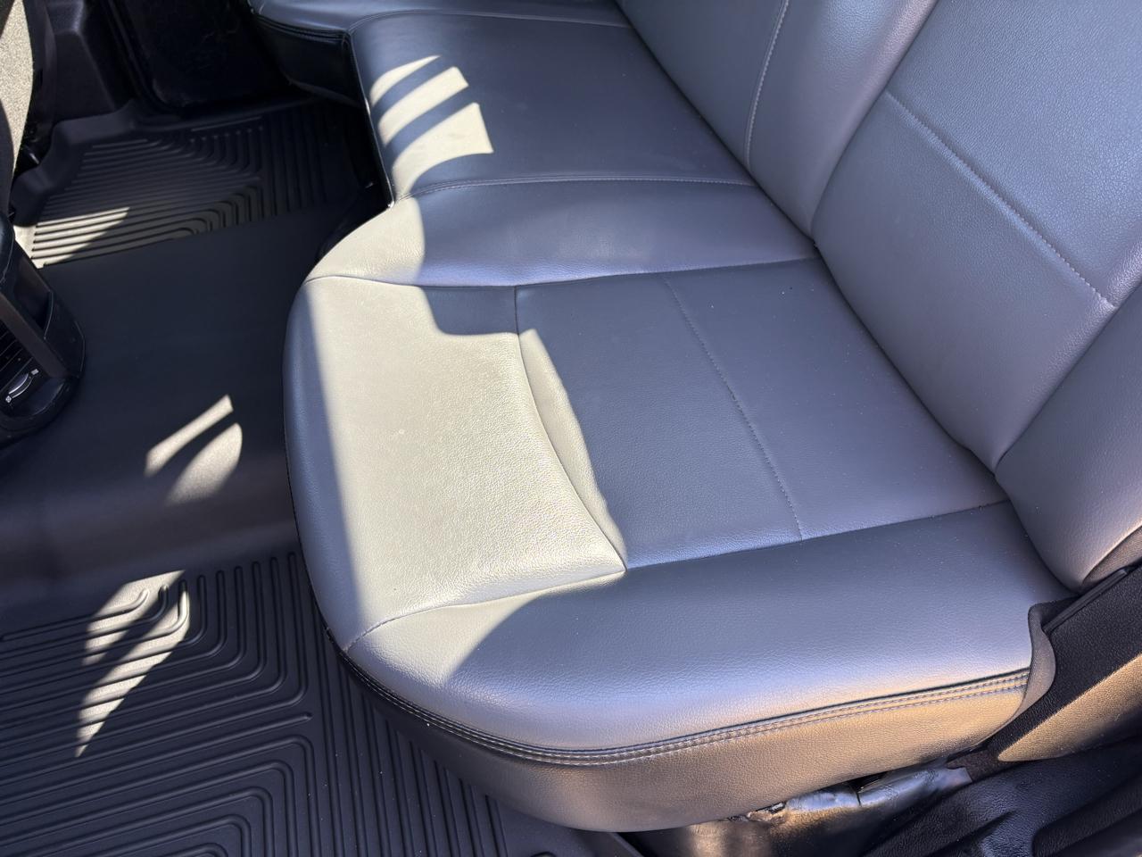 RAM 3500 Tradesman 4x4 Crew Cab 8' Box 2022