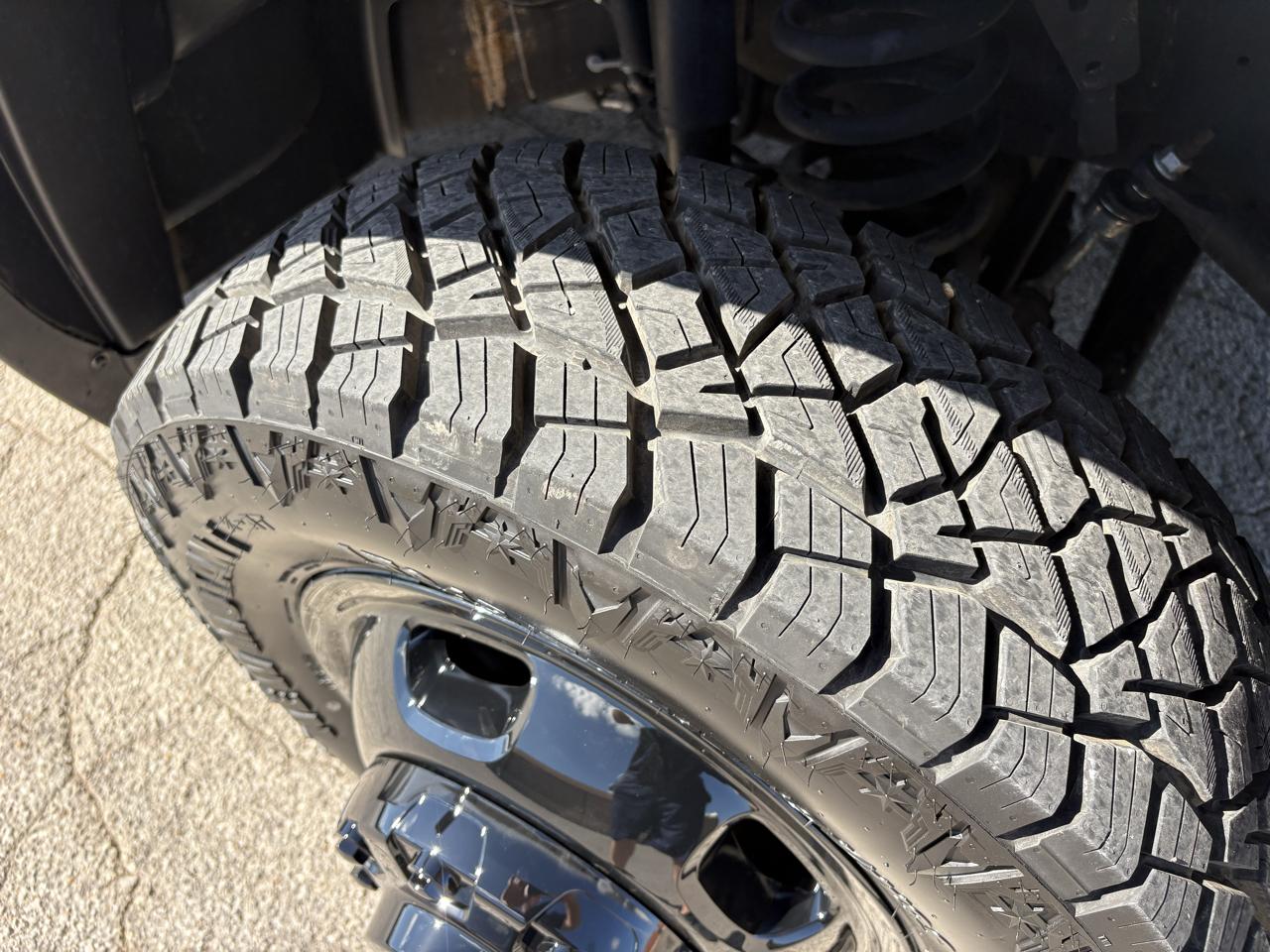 RAM 3500 Tradesman 4x4 Crew Cab 8' Box 2022