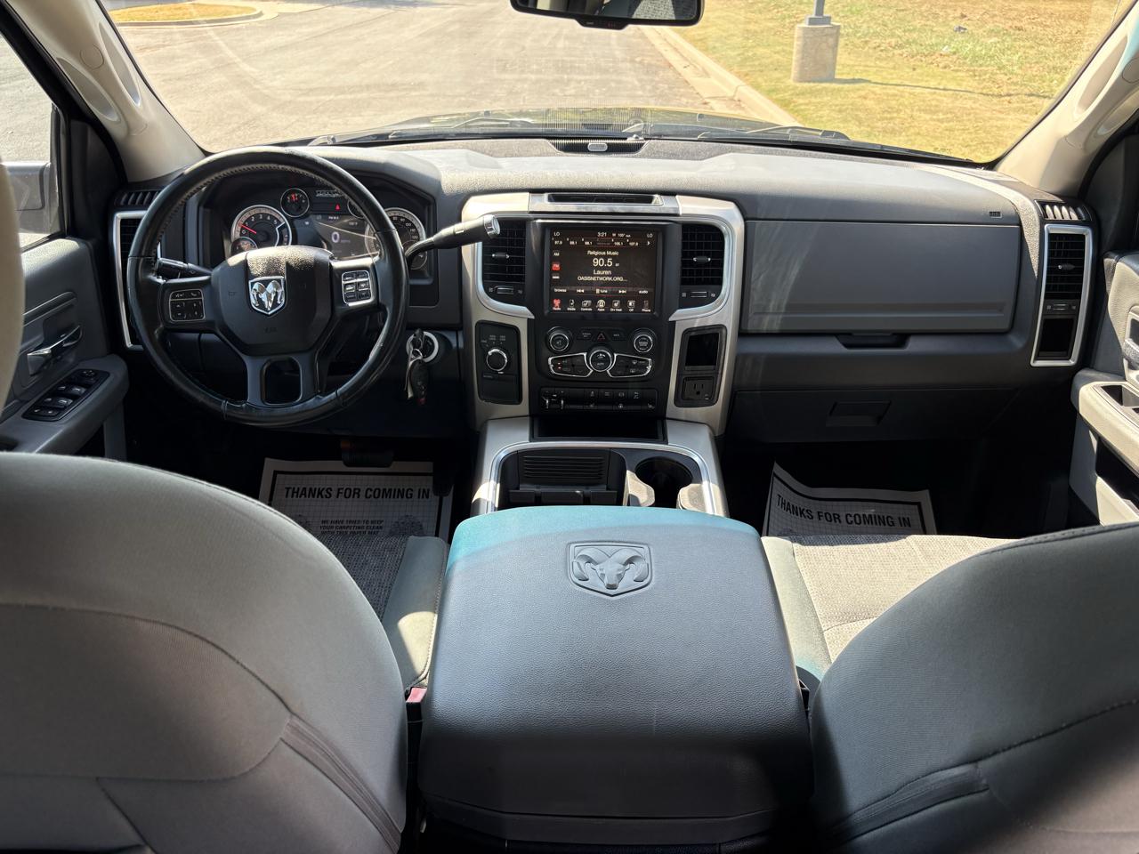 RAM 2500 Lone Star 4x4 Crew Cab 6'4" Box 2017