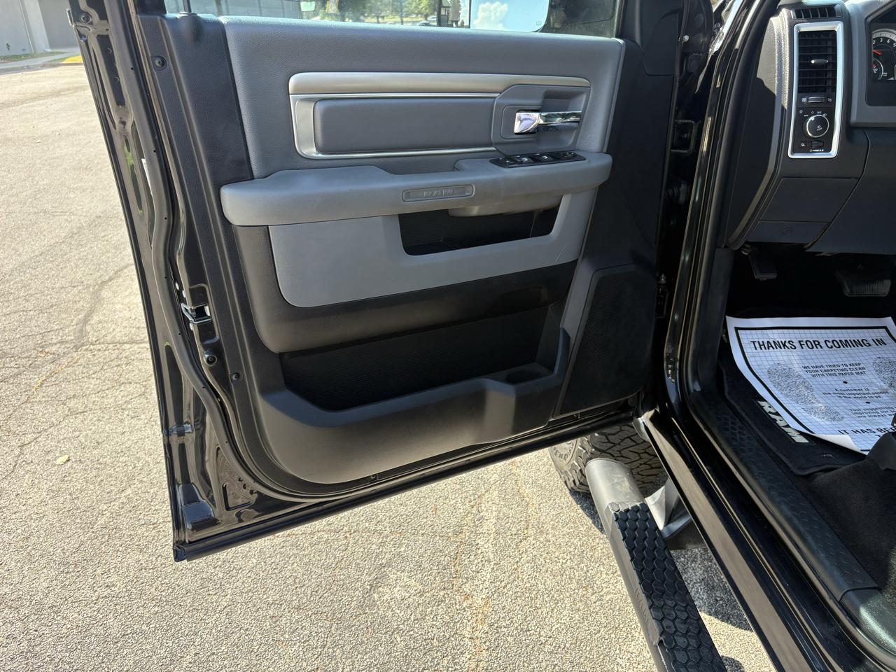 RAM 2500 Lone Star 4x4 Crew Cab 6'4" Box 2017