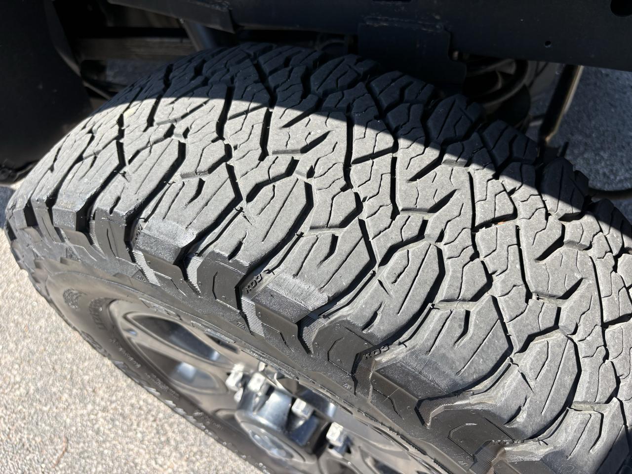 RAM 2500 Lone Star 4x4 Crew Cab 6'4" Box 2017