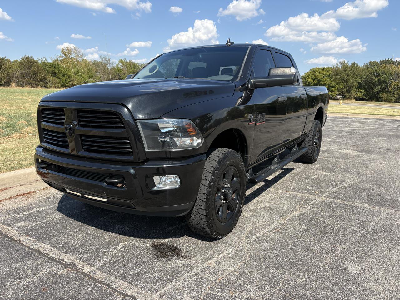 RAM 2500 Lone Star 4x4 Crew Cab 6'4" Box 2017