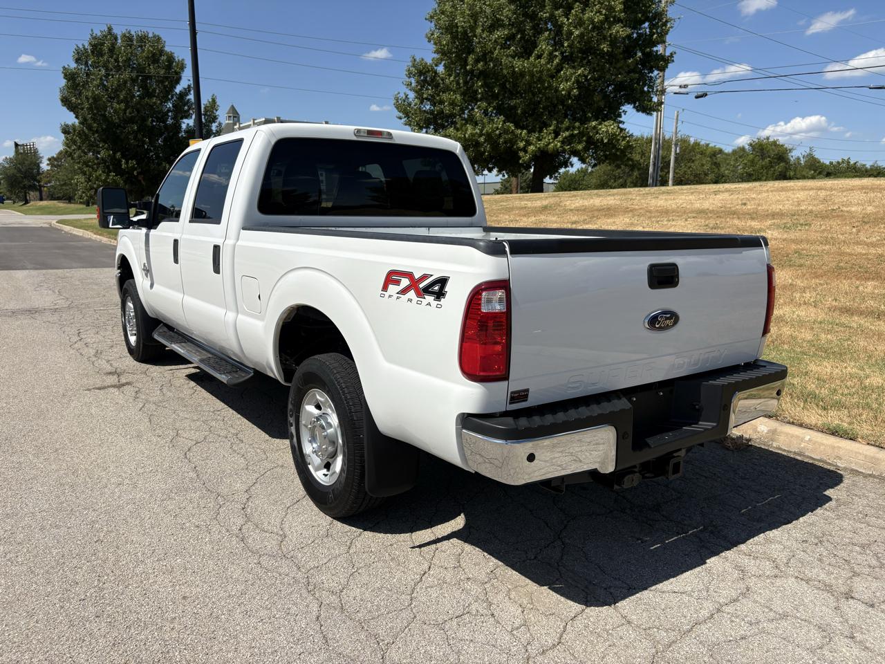 Ford Super Duty F-250 SRW 4WD Crew Cab 156" XLT 2012