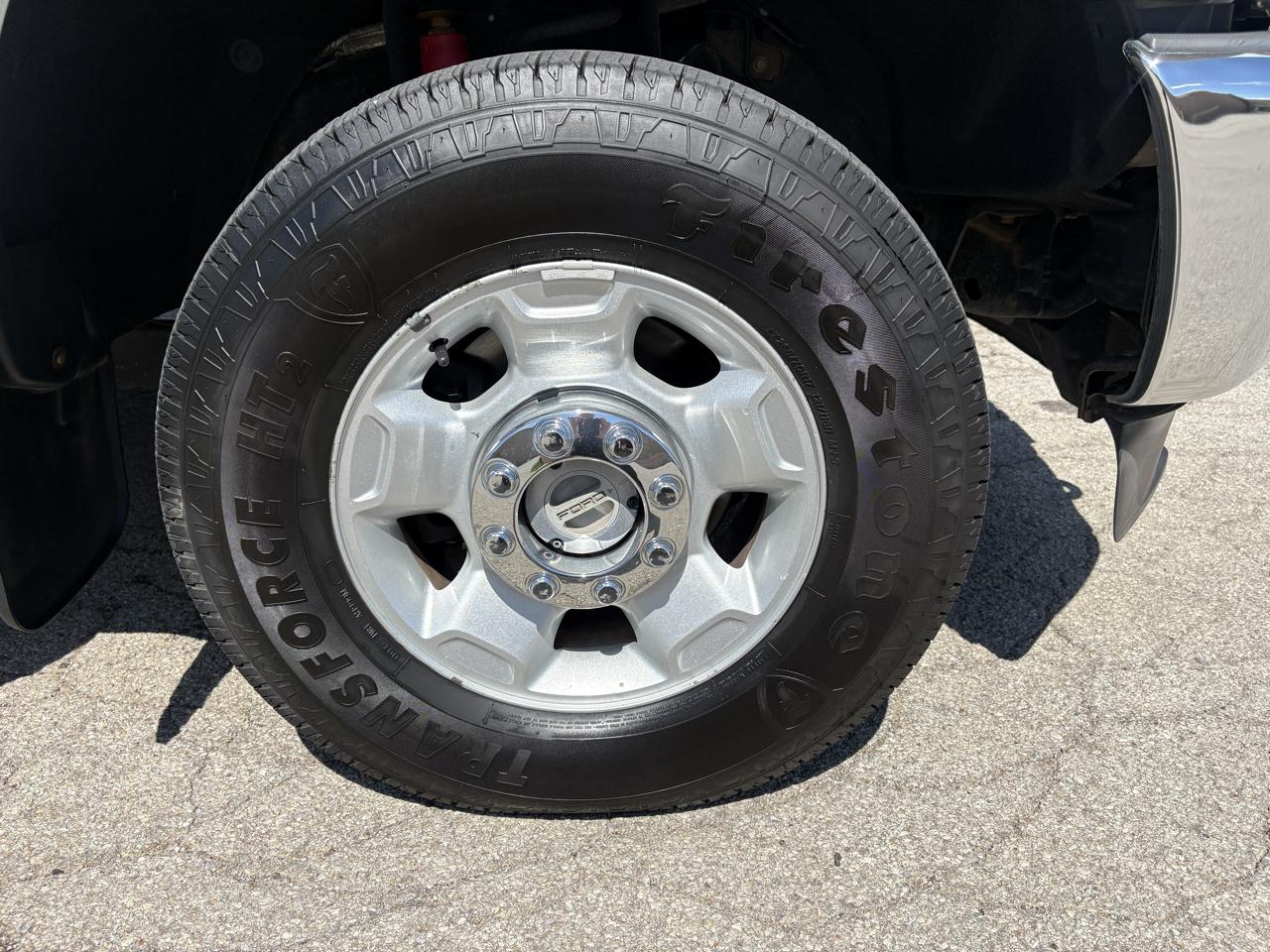 Ford Super Duty F-250 SRW 4WD Crew Cab 156" XLT 2012