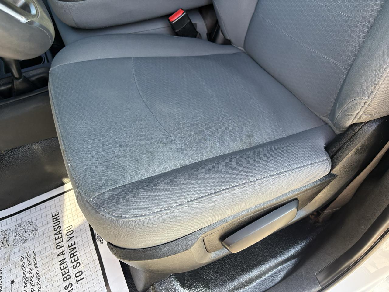 RAM 2500 Tradesman 4x4 Crew Cab 8' Box 2018