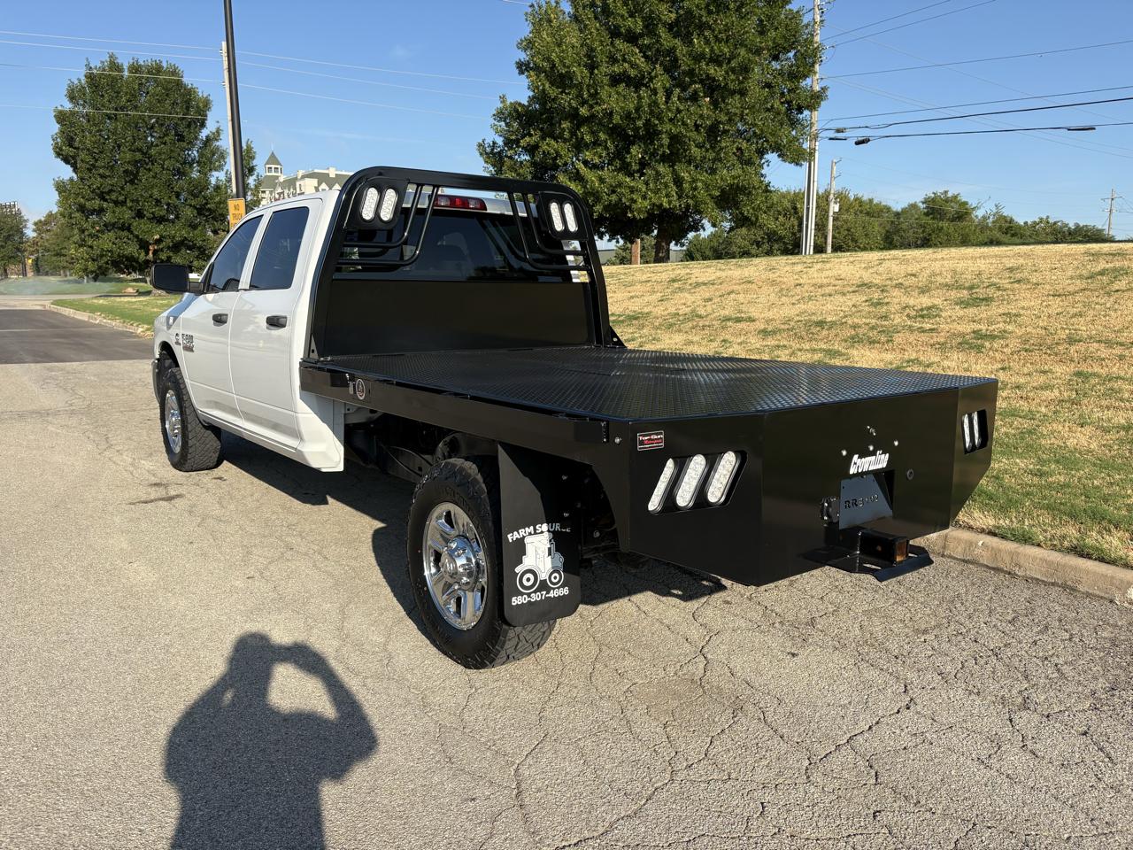 RAM 2500 Tradesman 4x4 Crew Cab 8' Box 2018