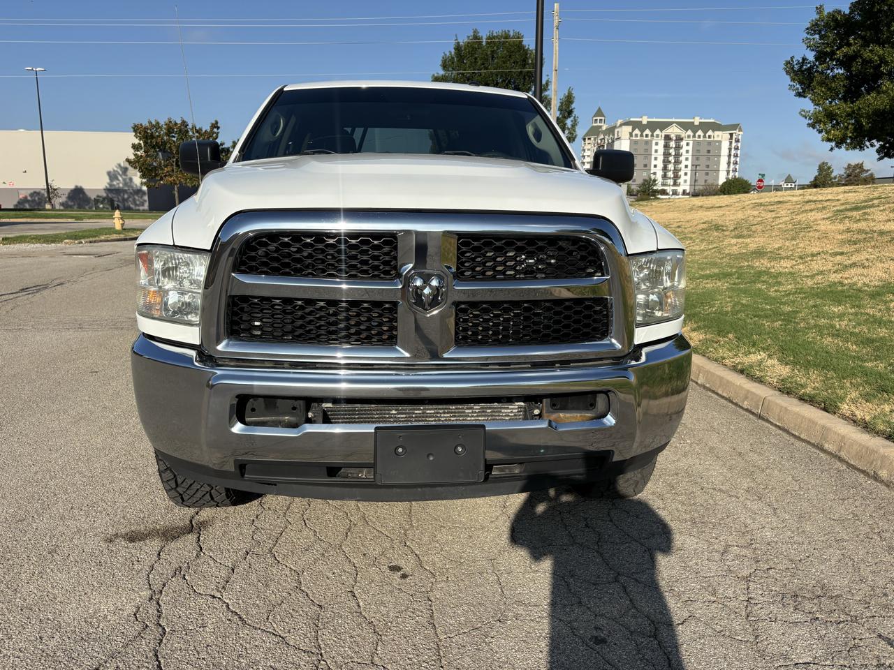 RAM 2500 Tradesman 4x4 Crew Cab 8' Box 2018