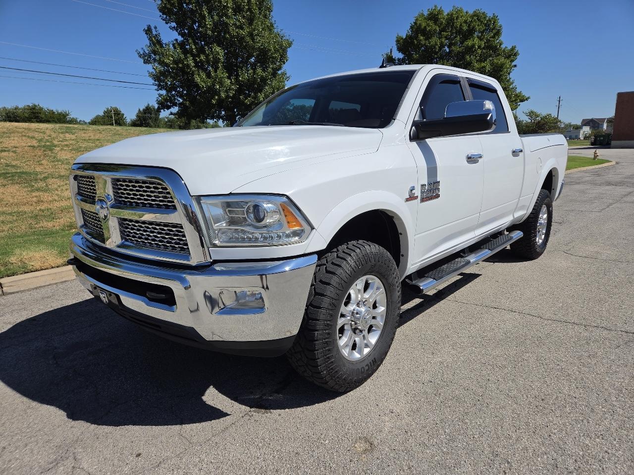 RAM 2500 4WD Crew Cab 149" Laramie 2015