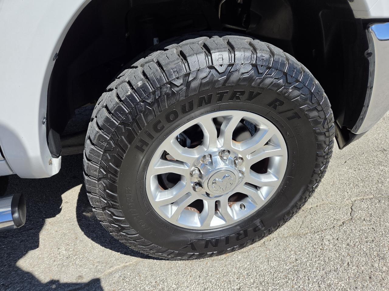 RAM 2500 4WD Crew Cab 149" Laramie 2015