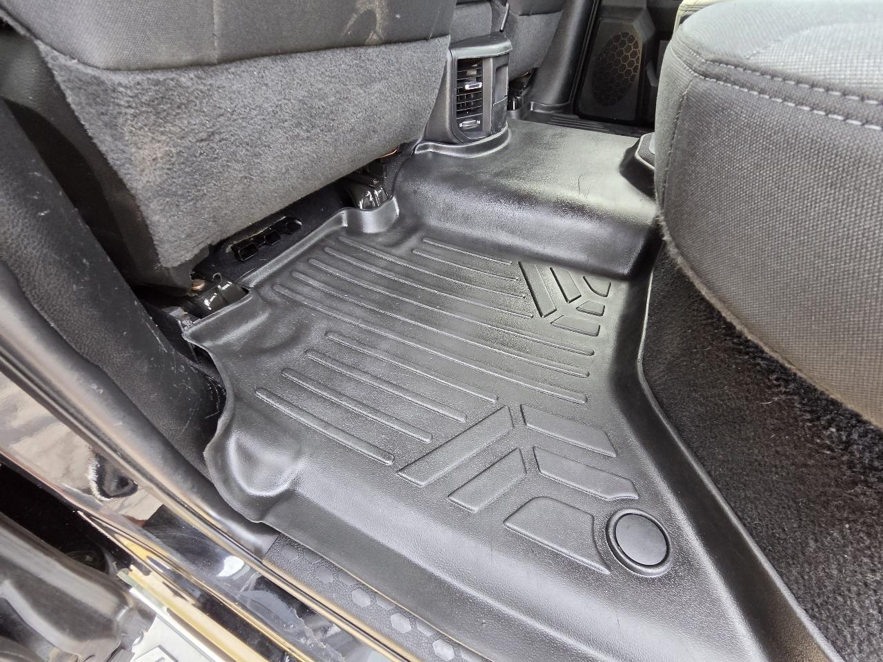 RAM 2500 Big Horn 4x4 Crew Cab 8' Box 2021