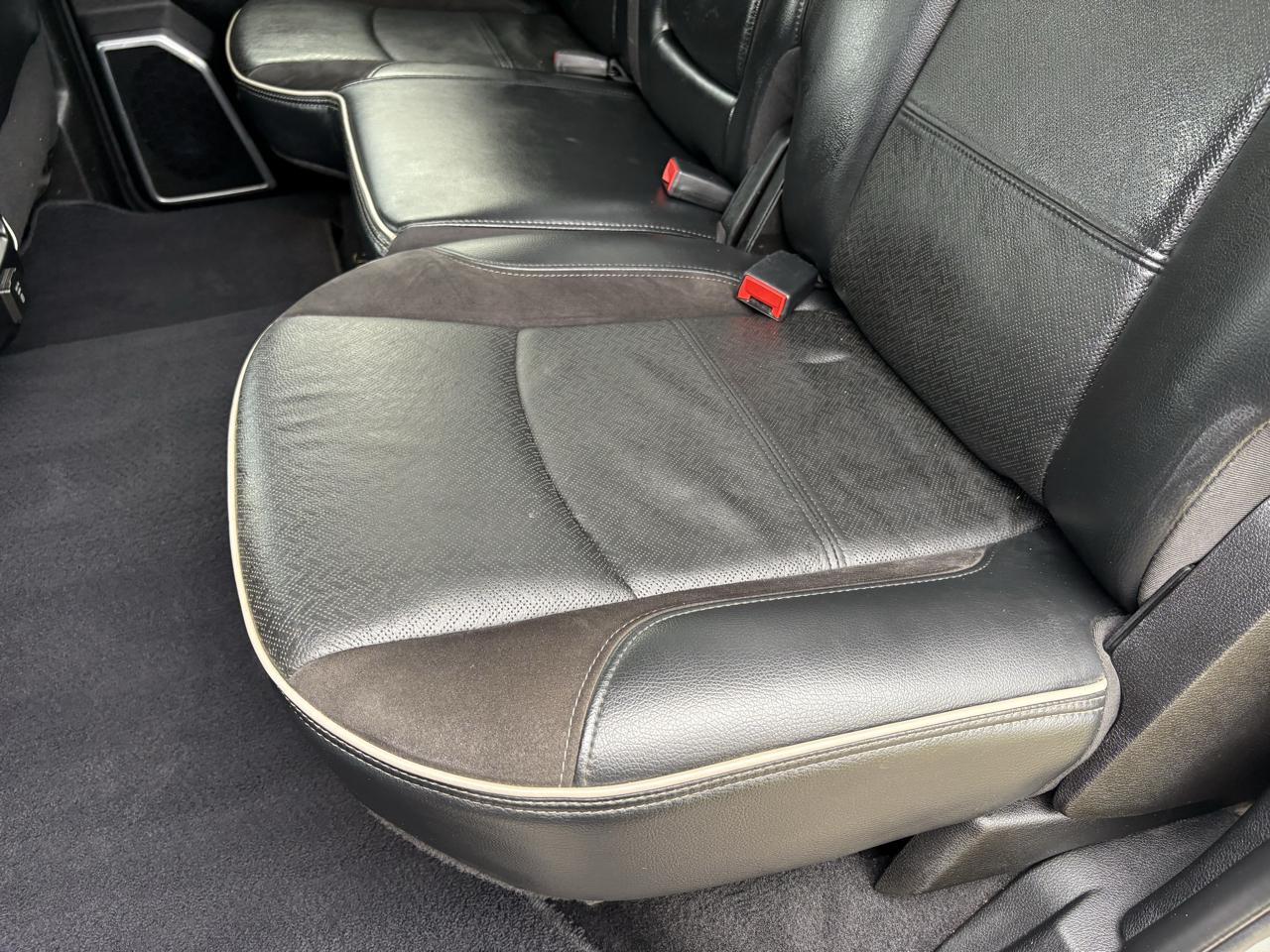 RAM 3500 Laramie 4x4 Crew Cab 8' Box 2021